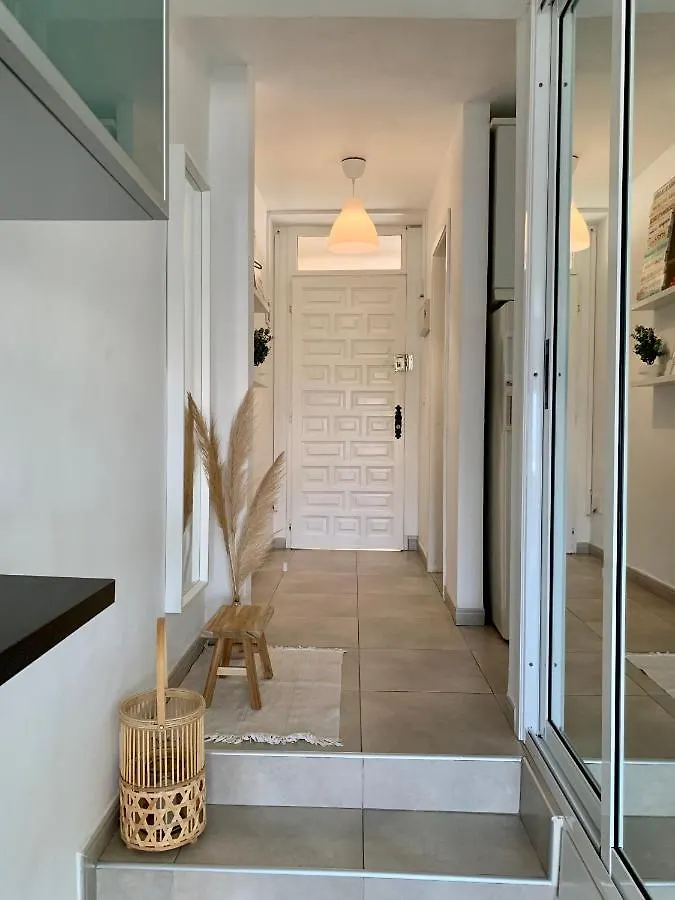 אדחה Estudio Miraverde, Adeje 0*,